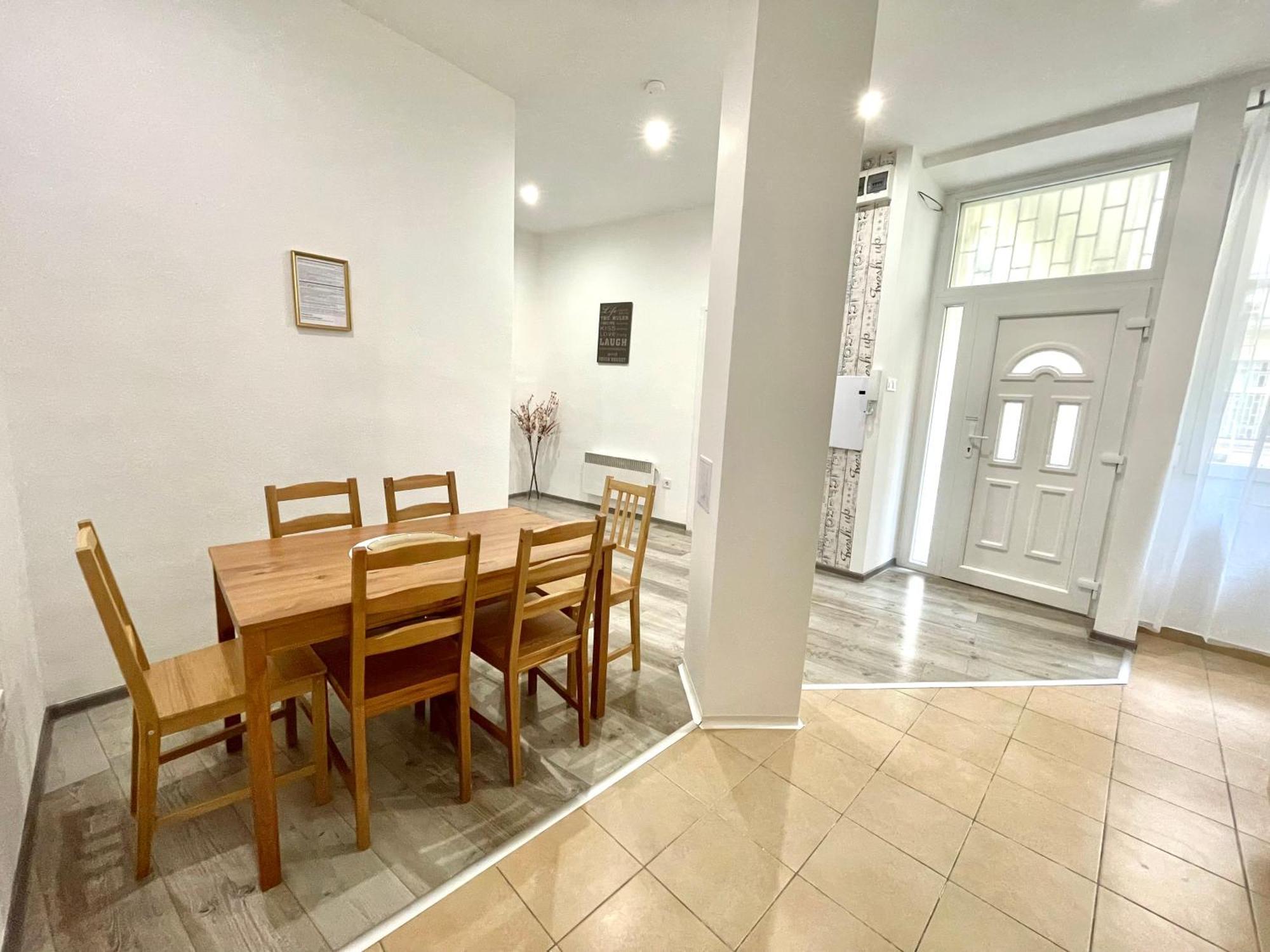 Relax Home With 2 Bedroom, 2 Bathroom For 6 People In The City Centre Free Coffee Budapest Eksteriør billede