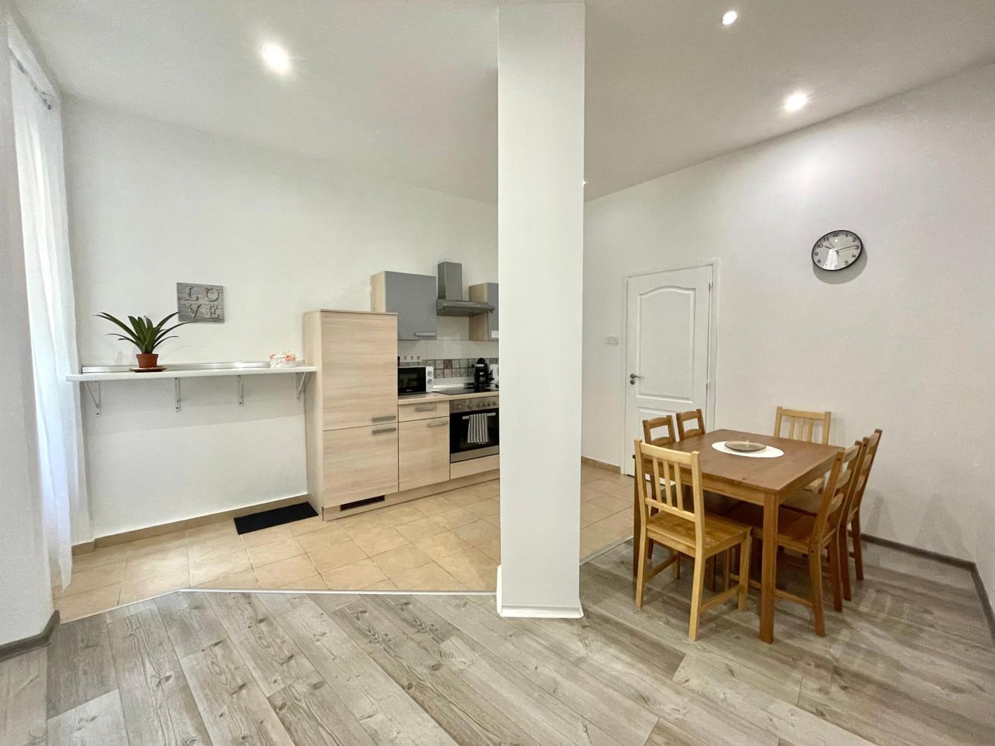 Relax Home With 2 Bedroom, 2 Bathroom For 6 People In The City Centre Free Coffee Budapest Eksteriør billede