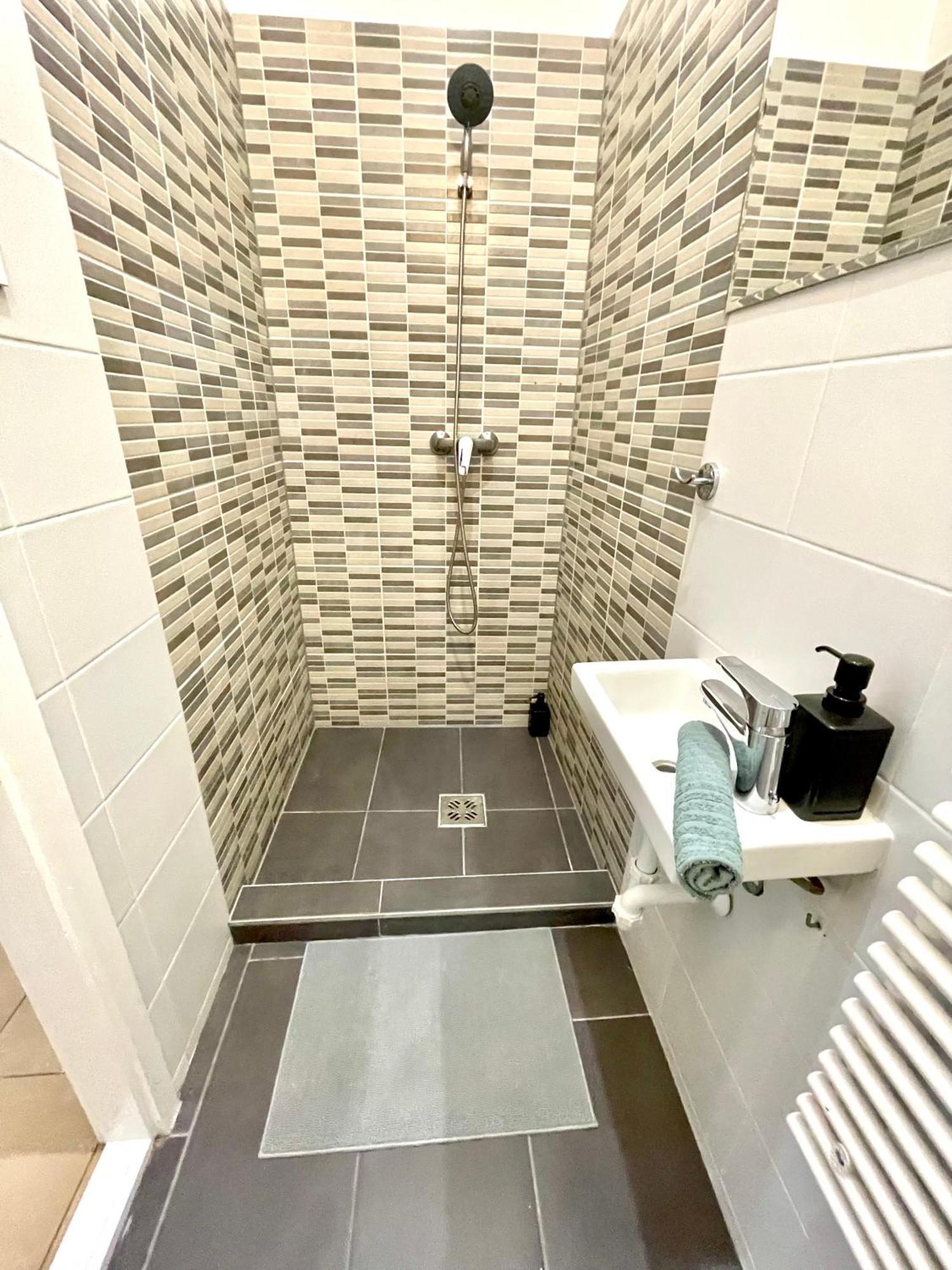 Relax Home With 2 Bedroom, 2 Bathroom For 6 People In The City Centre Free Coffee Budapest Eksteriør billede